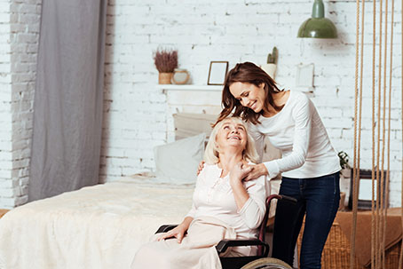 HomeCare in Santa Monica CA: Caregiver Assistance