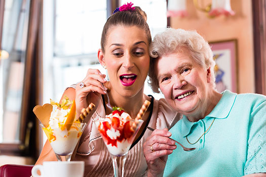 Home Health Care in Santa Monica CA: Make Your Own Sundae Day